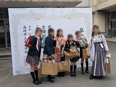 小学校の卒業式・デザイン3