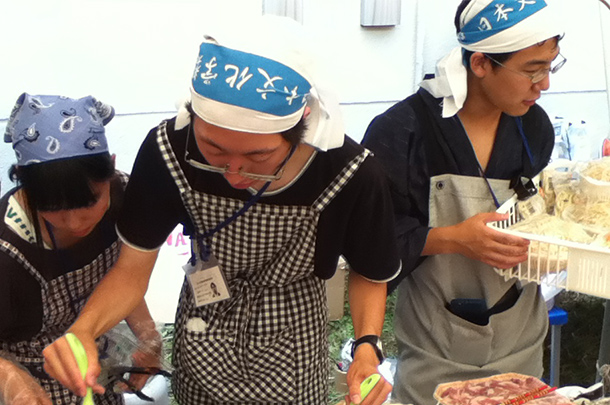 実績事例151:大学イベント用オリジナル手ぬぐいを製作しました。