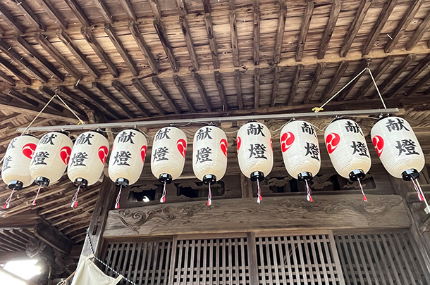 実績事例1717：秋祭りの献燈用オリジナル和紙風ビニール提灯を製作しました。