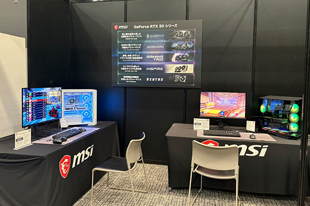 実績事例1725：ノートPC製造・販売会社様のイベント用オリジナルテーブルクロス　活用風景2