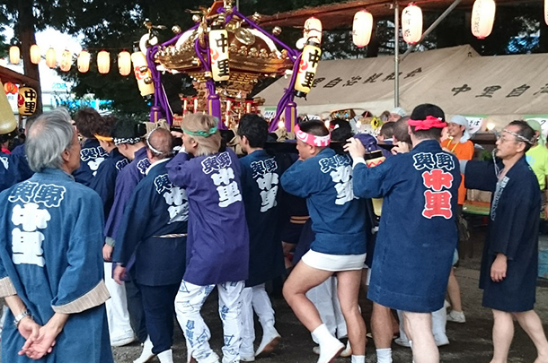 実績事例182：オリジナルお祭り法被　使用風景