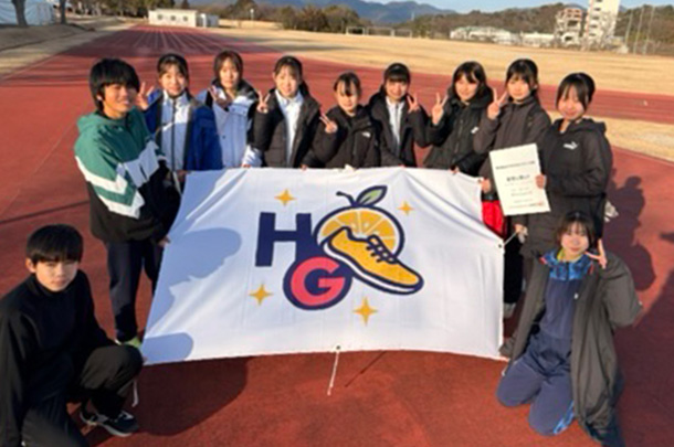 実績事例1741：地域スポーツクラブ様のオリジナルチーム旗を製作しました。