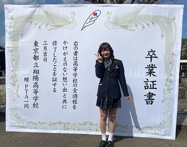 実績事例1752：高等学校様のオリジナル卒業証書パネル　活用風景