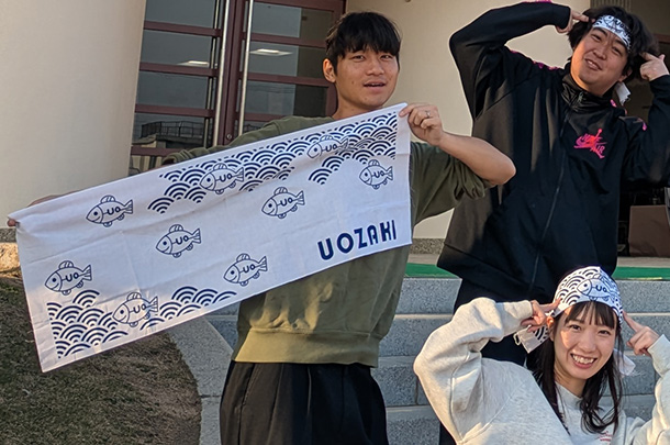 実績事例1755：小学校様のオリジナル手ぬぐい　活用風景