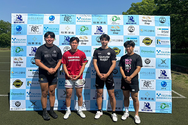 実績事例1766:大学ラグビー部様のオリジナルインタビューボードを製作しました。